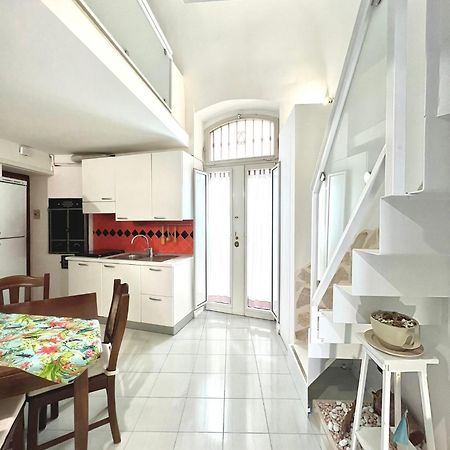 Torrione Apartment Джовинацо Екстериор снимка