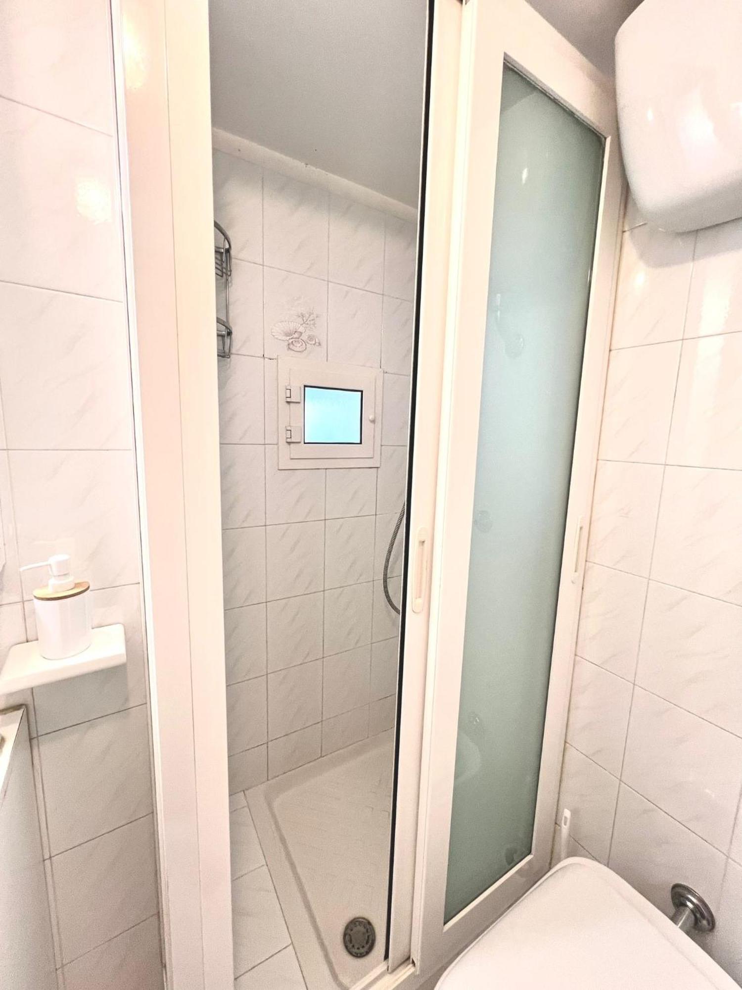 Torrione Apartment Джовинацо Екстериор снимка